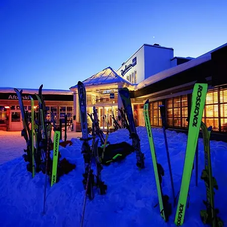 Radisson Blu Mountain Resort. ホテル *